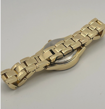 Classic Ladies’ Watch – Graceful Design