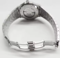 Premium Heavy Metal Men’s Watch – Bold & Elegant