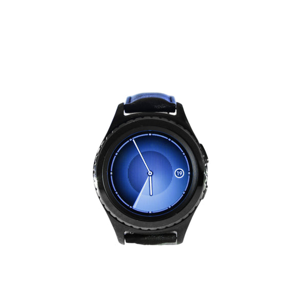 Modern Touchscreen Smartwatch – Blue Interactive Display