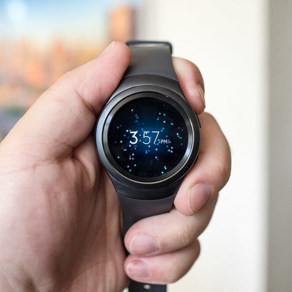 Smartwatch with Round Display | Black Silicone Strap